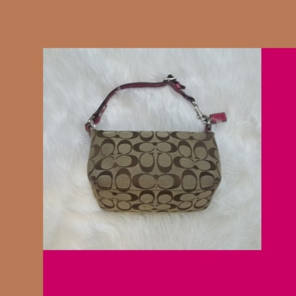 Coach Handbags - Coach purse